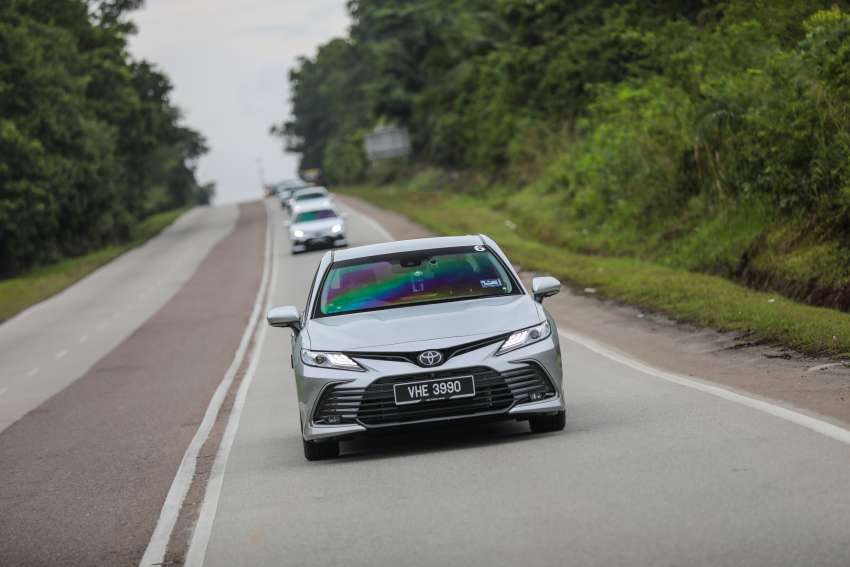 PANDU UJI: Toyota Camry 2.5 V facelift 2022 dengan enjin baharu – pemandu riang, penumpang gembira! 1417178