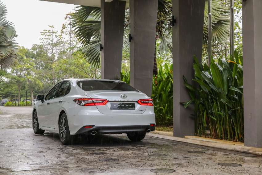 PANDU UJI: Toyota Camry 2.5 V facelift 2022 dengan enjin baharu – pemandu riang, penumpang gembira! 1417242