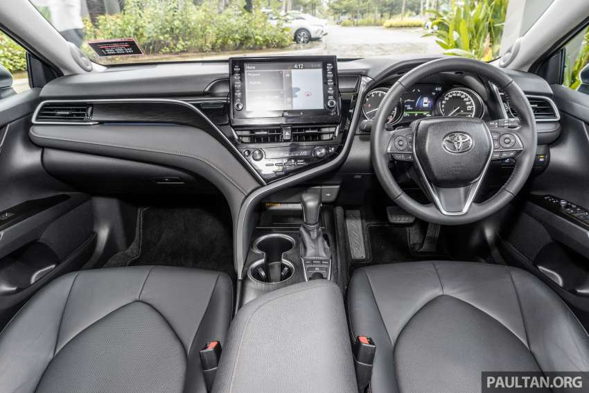 REVIEW: 2022 Toyota Camry facelift in Malaysia – 209 PS/253 Nm 2.5L Dynamic Force engine, RM199k 1415216