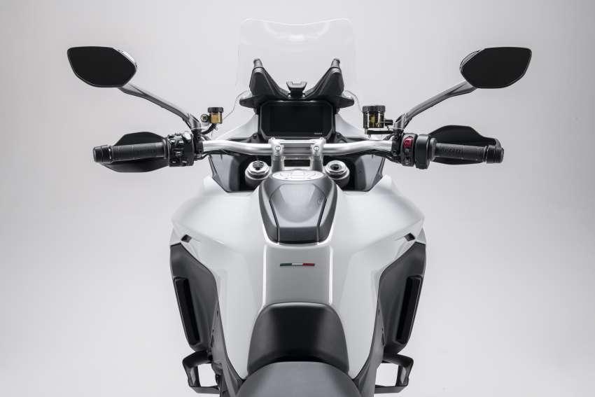 Ducati Multistrada V4S 2022 terima warna Iceberg White baru, peningkatan sistem suspensi dan perisian 1421250