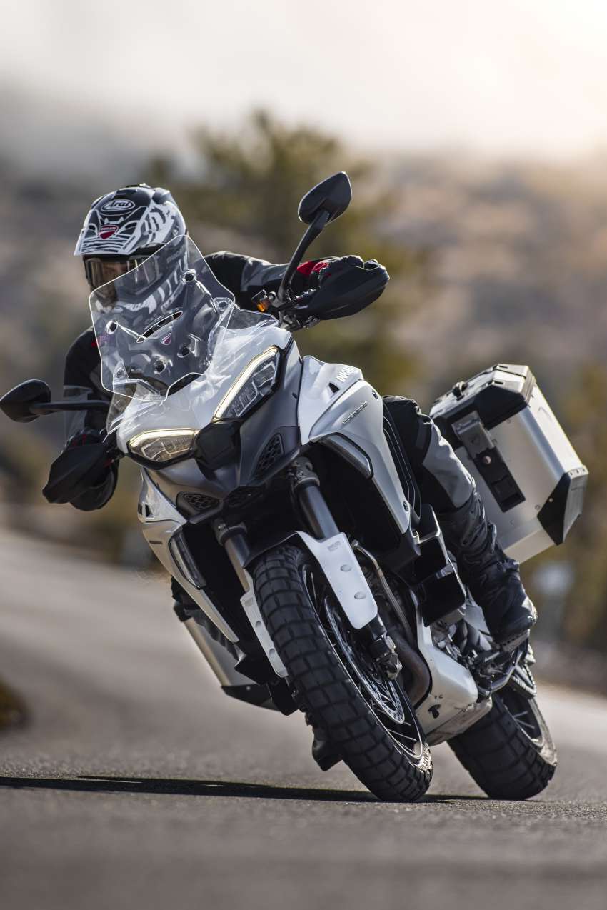 2022 Ducati Multistrada V4S now in Iceberg White colour scheme, with suspension and software updates 1420872