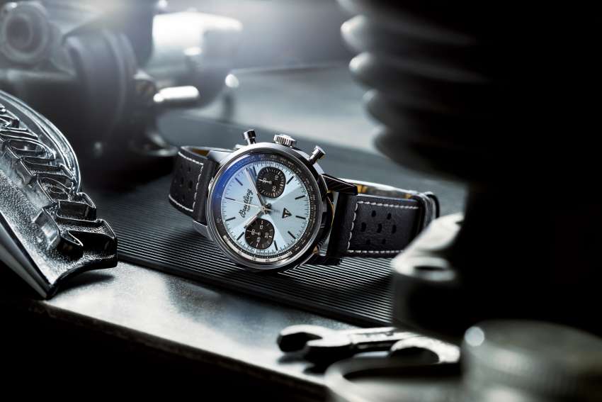 Triumph unveils Speed Twin Breitling limited edition 1419744