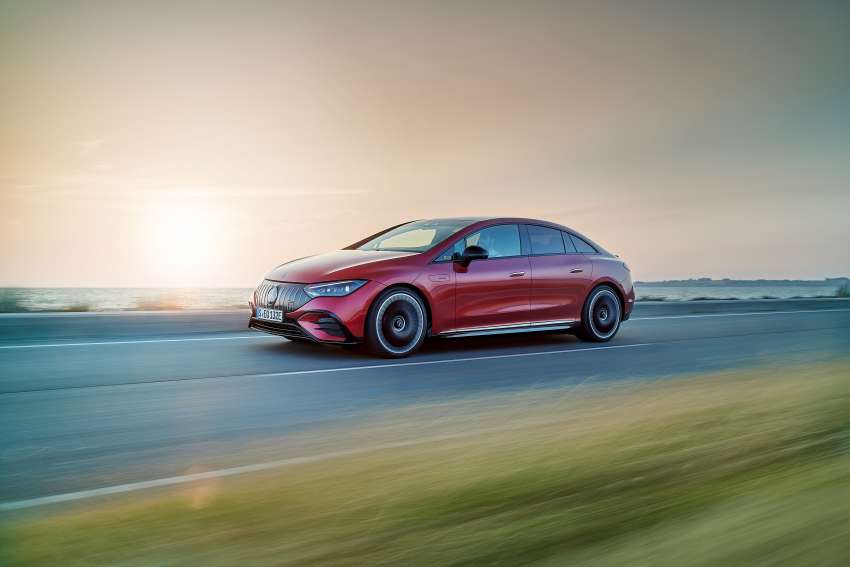 Mercedes-AMG EQE43 4Matic and EQE53 4Matic+ debut – performance EVs with up to 687 PS, 1,000 Nm 1415737
