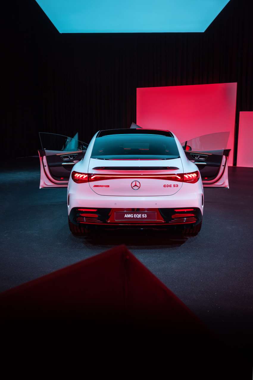 Mercedes-AMG EQE43 4Matic and EQE53 4Matic+ debut – performance EVs with up to 687 PS, 1,000 Nm 1415837