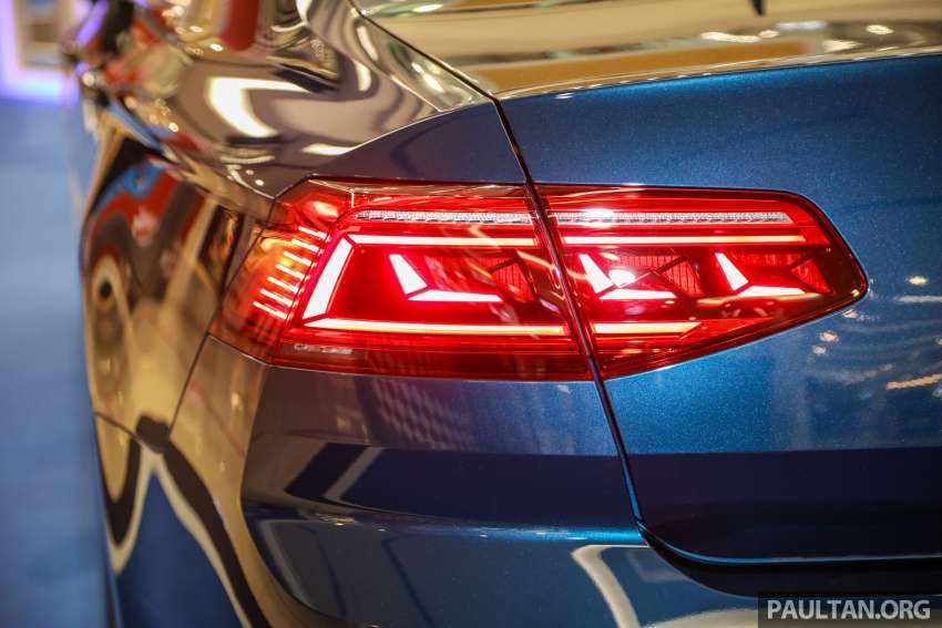 2022 Volkswagen Passat Elegance 2.0 TSI – new 18″ Bonneville alloys, wireless Android Auto, RM184k 1420110