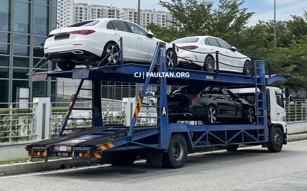 W206 Mercedes-Benz C-Class sighted in Malaysia – C200 Avantgarde and C300 AMG Line debut models