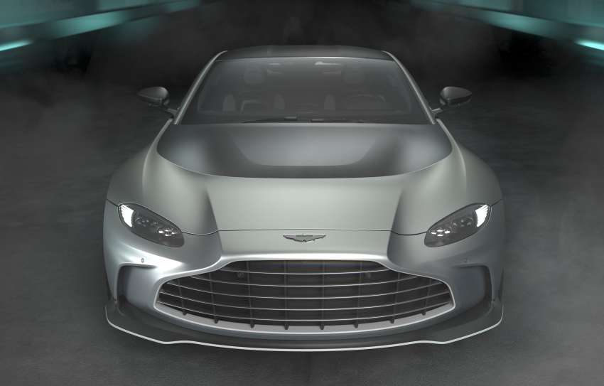 New Aston Martin V12 Vantage revealed – final edition with 700 PS, 753 Nm, widebody; 333 units worldwide 1431158