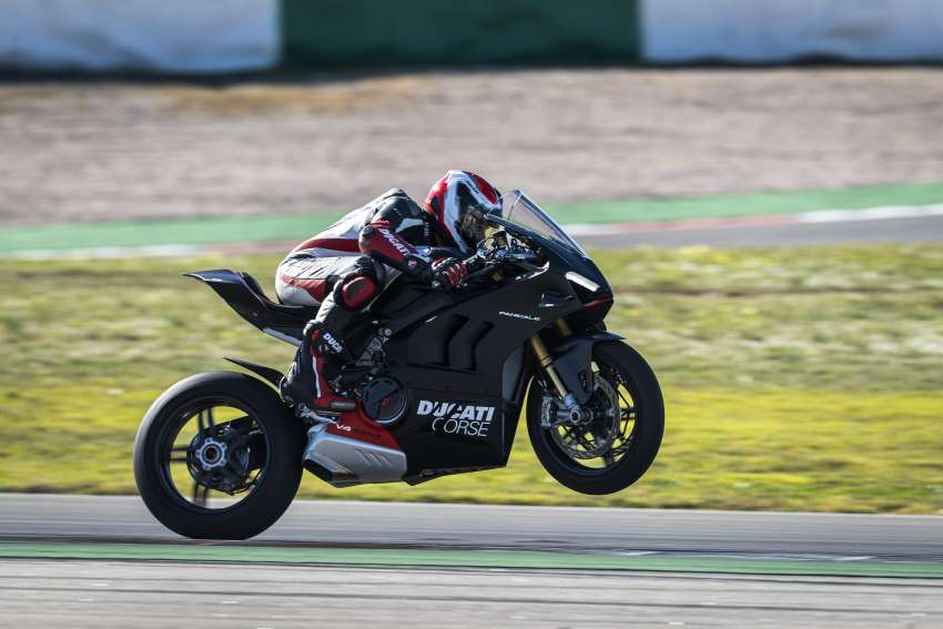 2022 Ducati Panigale V4 SP2, ultimate track weapon 1428289