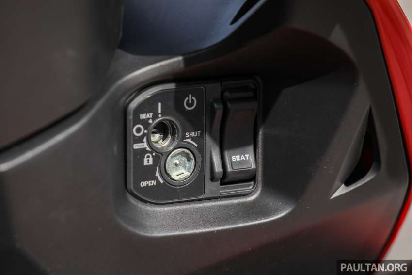 2022 Honda RS-X vs Yamaha Y16ZR Malaysian review 1429608