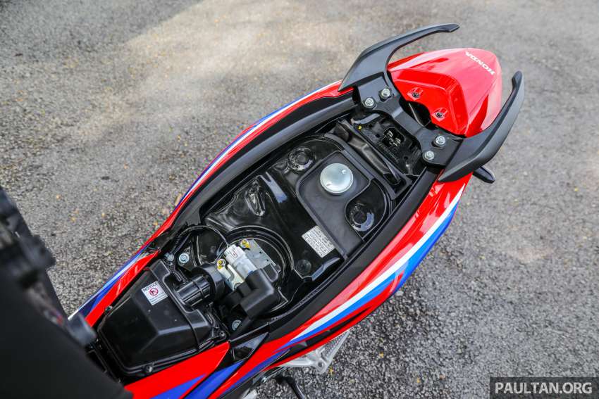 2022 Honda RS-X vs Yamaha Y16ZR Malaysian review 1429614