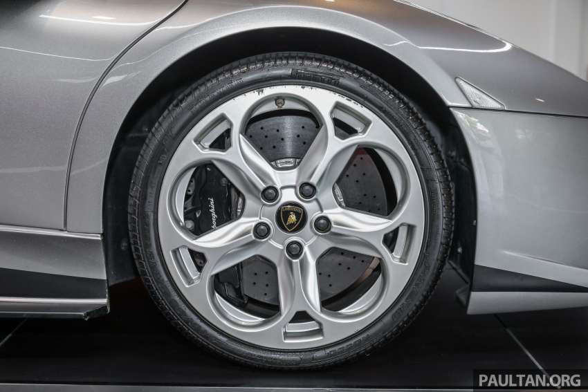 Lamborghini Kuala Lumpur launches new showroom in Glenmarie – 2,249 cars sold in APAC region in 2021 1423774