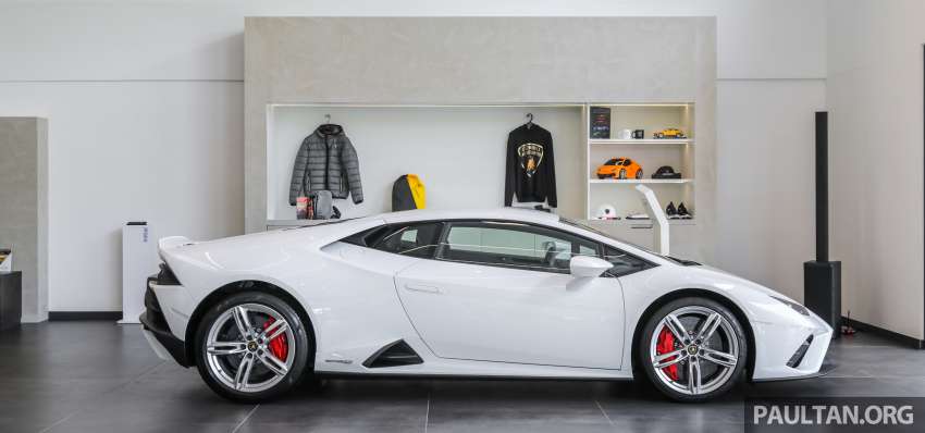 Lamborghini Kuala Lumpur lancar bilik pameran baru di Glenmarie — 2,249 unit terjual di Asia Pasifik 2021 1423879
