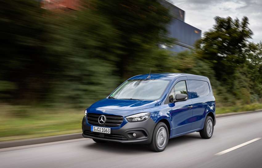 Mercedes-Benz T-Class debut on April 26 – passenger-focused version of Citan; smaller than the V-Class 1437092