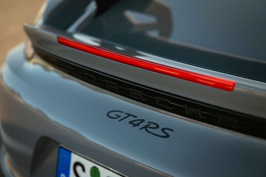 Porsche Cayman GT4 RS review – unbridled madness 1424409