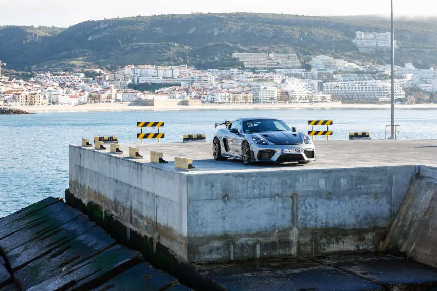 Porsche Cayman GT4 RS review – unbridled madness 1424283