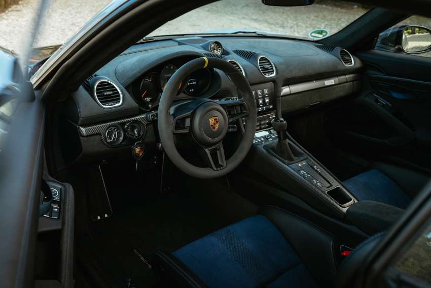 Porsche Cayman GT4 RS review – unbridled madness 1424337