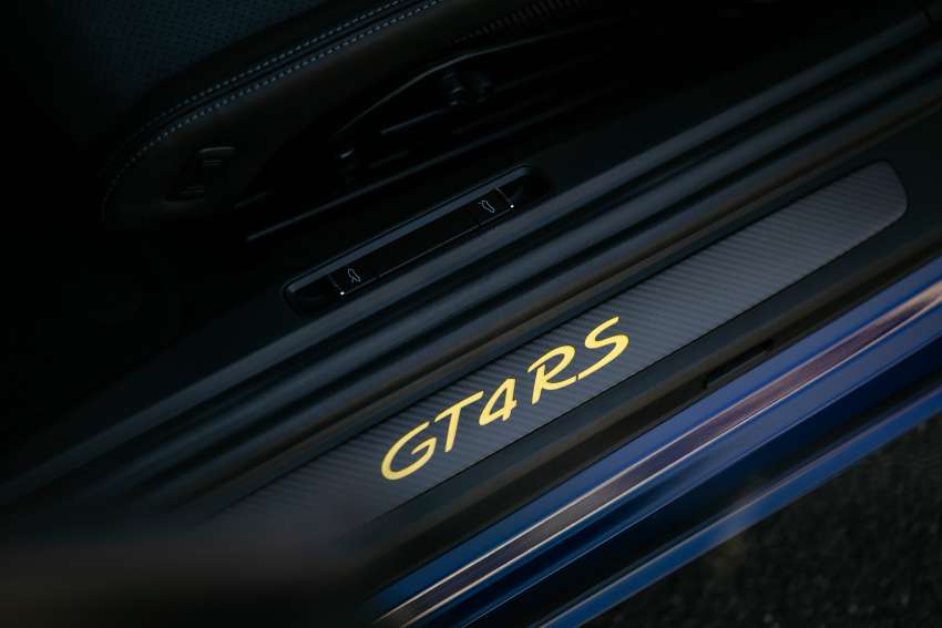 Porsche Cayman GT4 RS review – unbridled madness 1424260