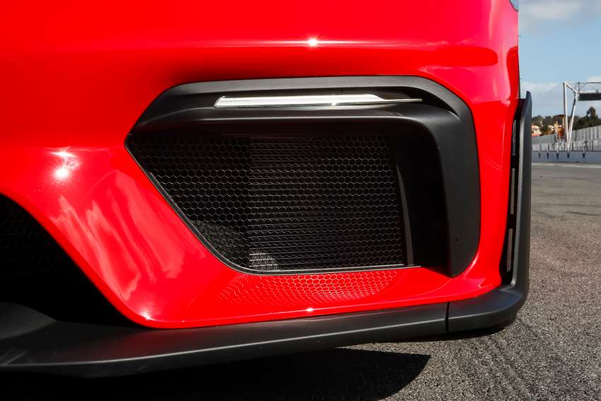 Porsche Cayman GT4 RS review – unbridled madness 1424719