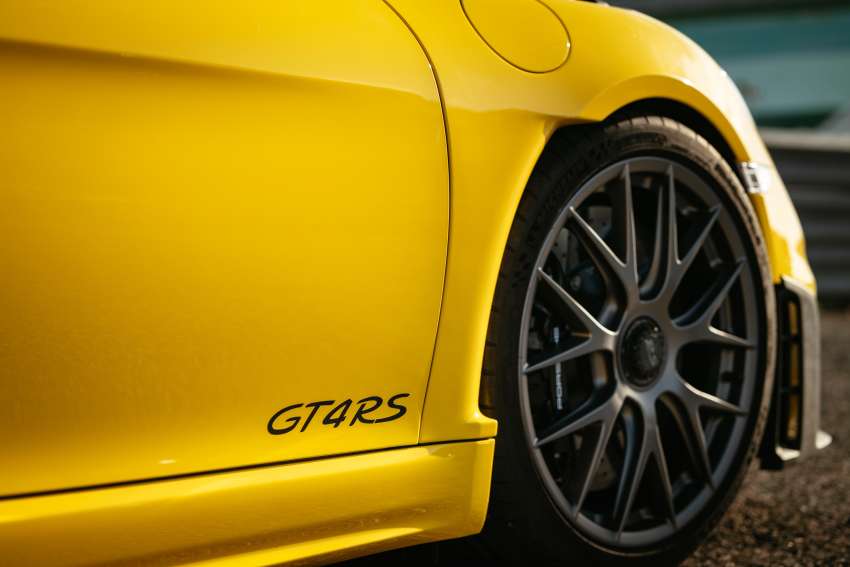 Porsche Cayman GT4 RS review – unbridled madness 1424559