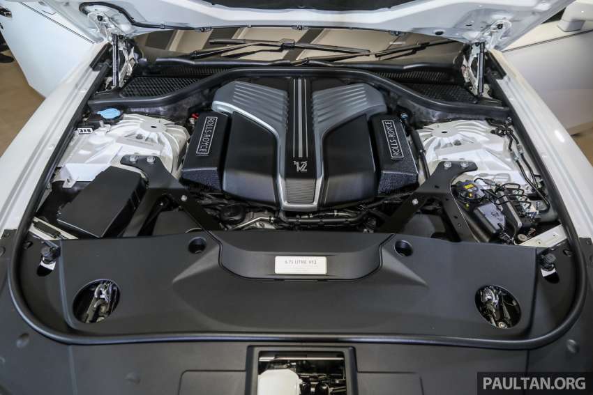 Rolls-Royce Ghost Black Badge 2022 kini tiba di M’sia — tema kemasan gelap, lebih kuasa, dari RM1.8 juta 1425149