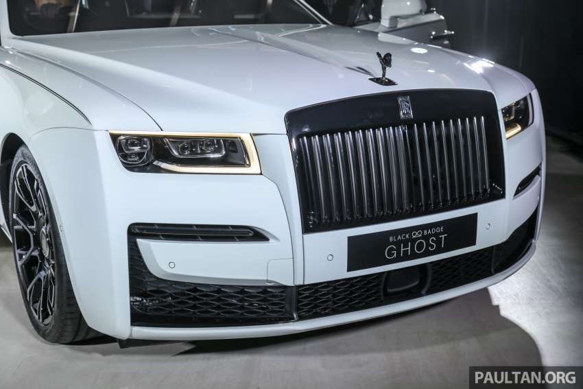 Rolls-Royce Ghost Black Badge 2022 kini tiba di M’sia — tema kemasan gelap, lebih kuasa, dari RM1.8 juta 1425125