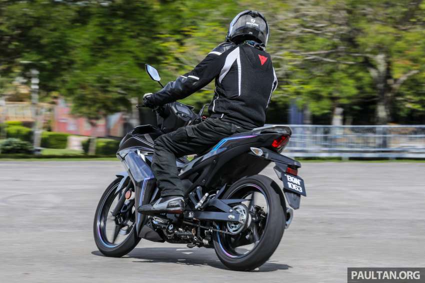 2022 Honda RS-X vs Yamaha Y16ZR Malaysian review 1429546