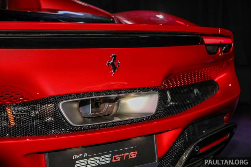 Ferrari 296 GTB kini di Malaysia — 830 PS dan 740 Nm V6 plug-in hybrid, harga bermula dari RM1.228 juta 1436937