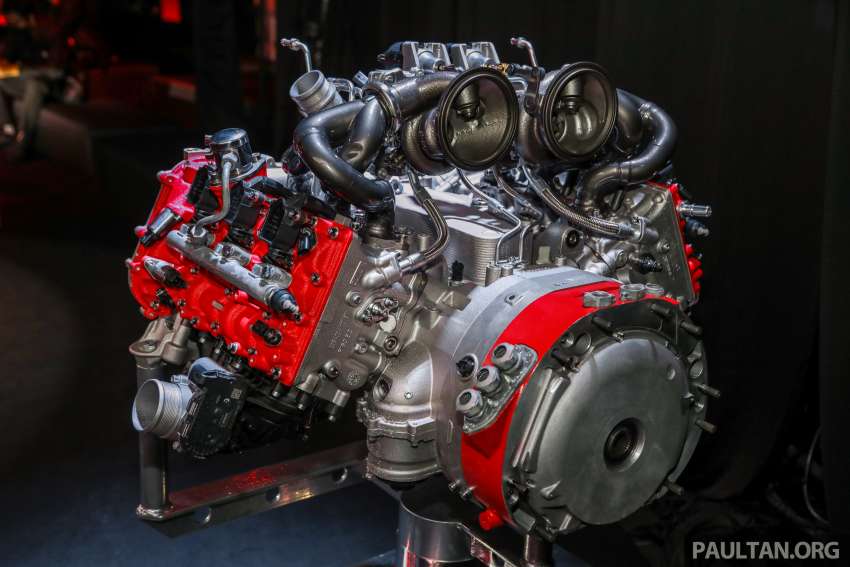 Ferrari 296 GTB kini di Malaysia — 830 PS dan 740 Nm V6 plug-in hybrid, harga bermula dari RM1.228 juta 1436954