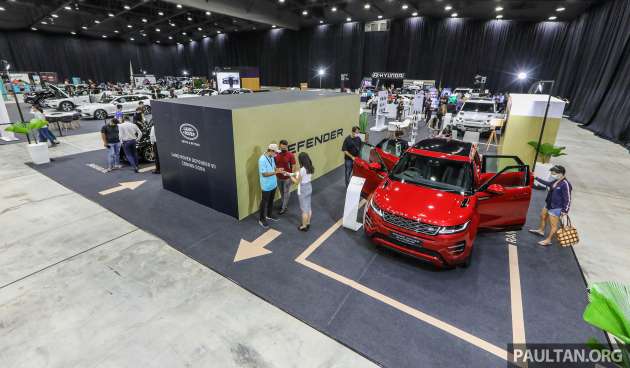 PACE 2022: Check out the Jaguar Land Rover booth – XE, XF and Evoque; plus a peek at the Defender 90