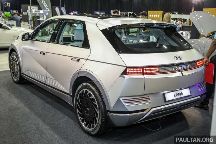 PACE 2022: Electric vehicles galore – 6 models on show from Hyundai, Mercedes-Benz, BMW, MINI, Volvo 1432945