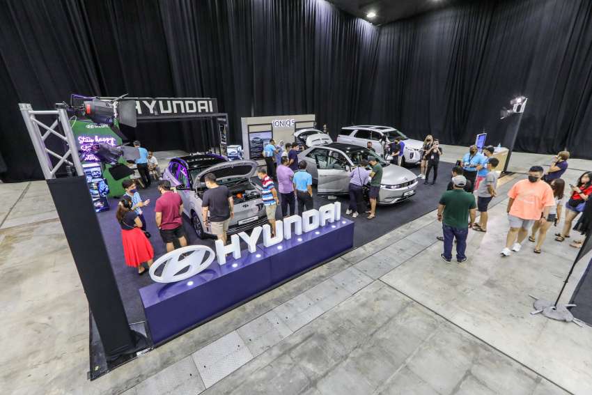 <em>paultan.org</em> PACE 2022 – 486 premium vehicles worth RM114 million booked in two days, including 28 EVs! 1437612
