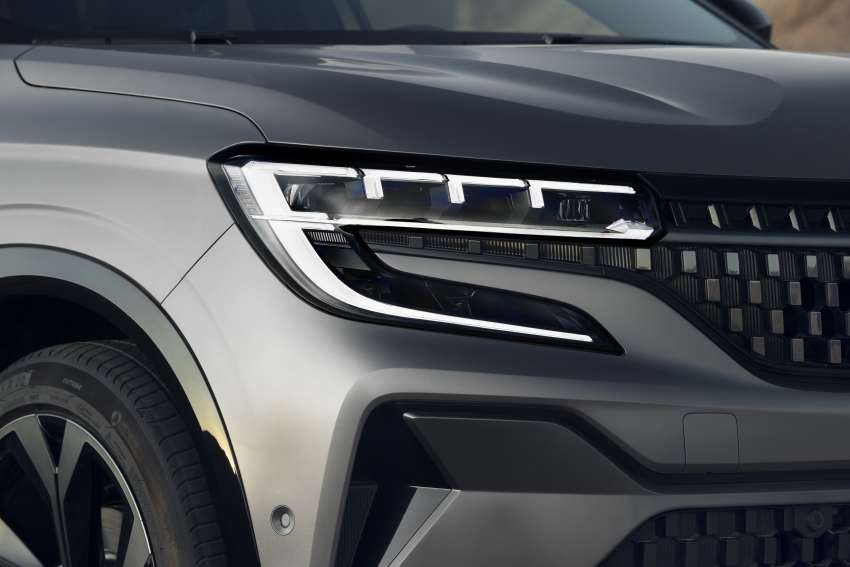 Renault Austral debuts – Kadjar succesor gets 1.2L full- and mild-hybrid, 1.3L mild-hybrid; Level 2 ADAS 1426017