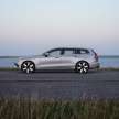 2023 Volvo S60, V60 revealed – no more R-Design, tailpipes; PHEVs get bigger battery and 90 km range
