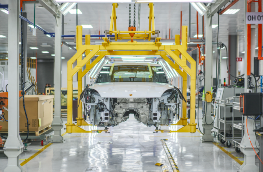 Porsche Cayenne CKD – unit pertama sudah keluar dari pusat pemasangan di Kulim, Kedah, dari RM550k 1436617