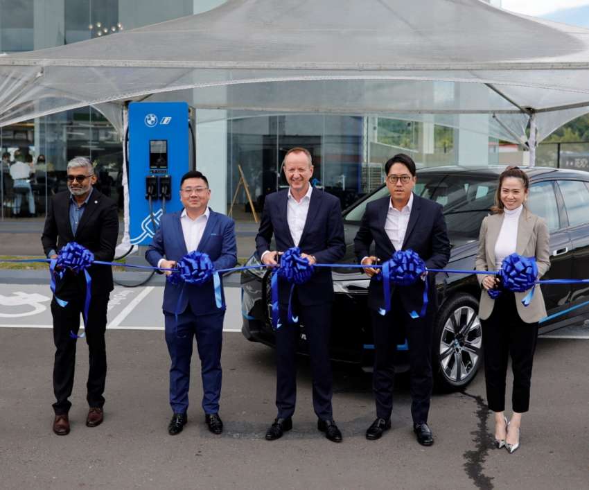 Regas Premium Sabah opens new, relocated BMW 4S centre in KK – bikes, pre-owned, EVs under one roof 1436499
