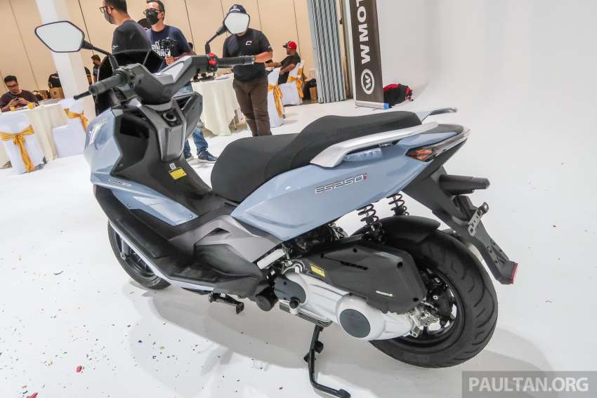 2022 WMoto ES250i scooter in Malaysia –  priced at RM13,888, two-channel ABS, smart key, TPMS 1435996