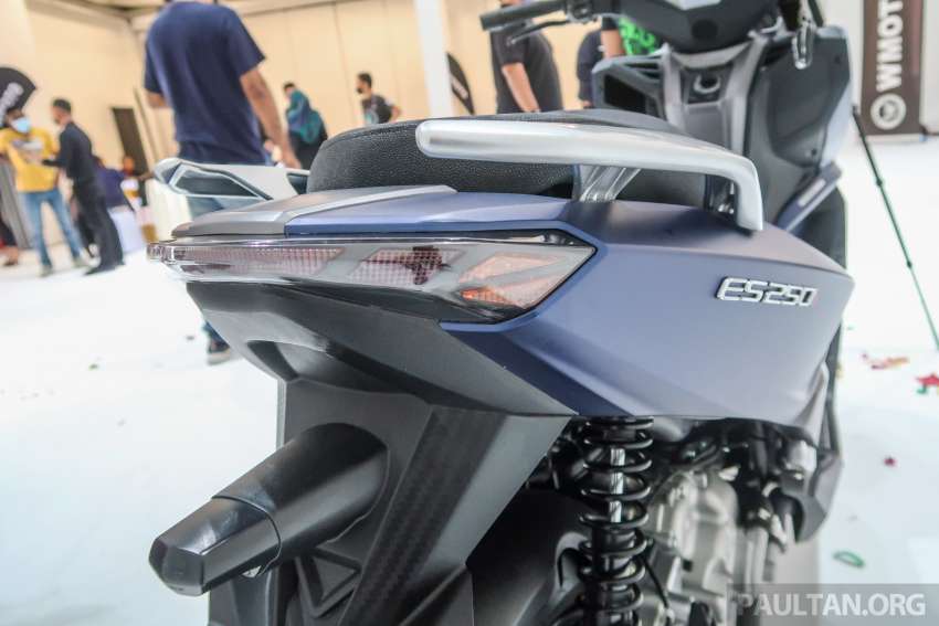 WMoto ES250i dilancarkan untuk pasaran Malaysia – skuter 244 cc dengan pelbagai kelengkapan, RM14k 1435939