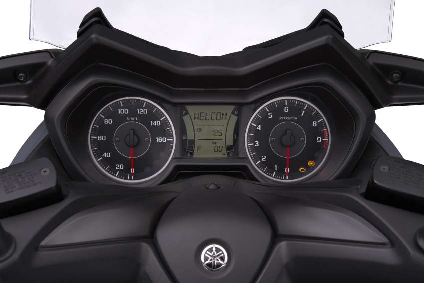 Yamaha XMax 250 diberikan pembaharuan – enjin Euro 4, rekaan kunci dan pilihan warna baru, RM21,998 1423059