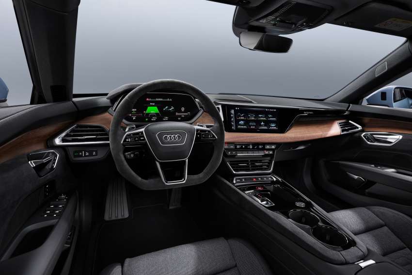 Audi e-tron GT EV menangi Kereta Prestasi Tahunan Dunia 2022, tewaskan BMW M3/M4 dan Toyota GR86 1444383