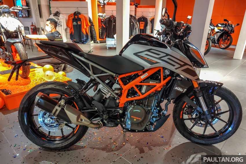 2022 KTM Duke 250 in Malaysia, new colours, RM21.5k 1442207