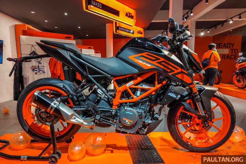 2022 KTM Duke 250 in Malaysia, new colours, RM21.5k 1442194