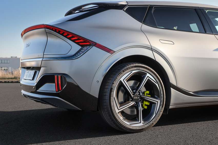 2022 Kia EV6 GT details – 585 PS, 740 Nm, 0-100 in 3.5s, 260 km/h, e-LSD, 10-80% fast charging in 18 min 1443124