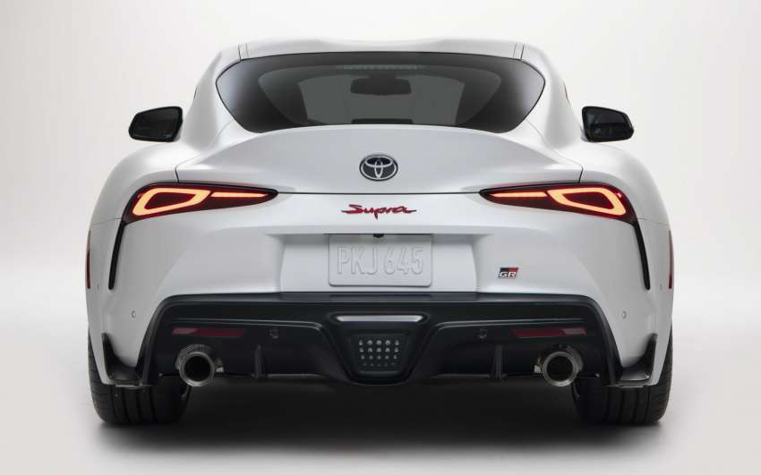 2022 Toyota GR Supra finally gets a six-speed manual transmission for 3.0T only, various chassis upgrades 1450237