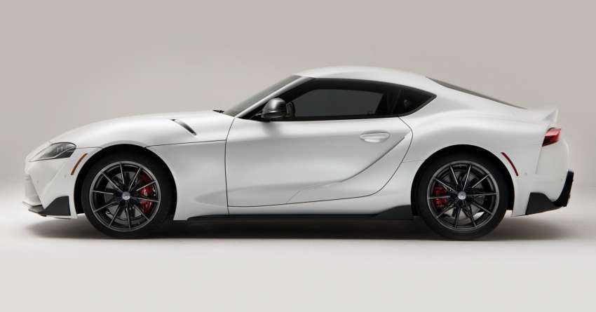 2022 Toyota GR Supra finally gets a six-speed manual transmission for 3.0T only, various chassis upgrades 1450238