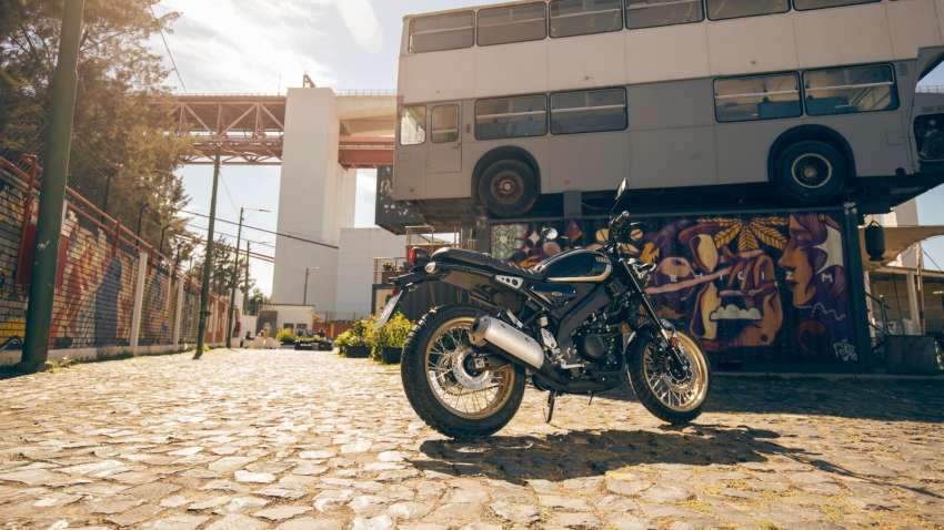 2022 Yamaha XSR125 Legacy for Europe in June 1446476
