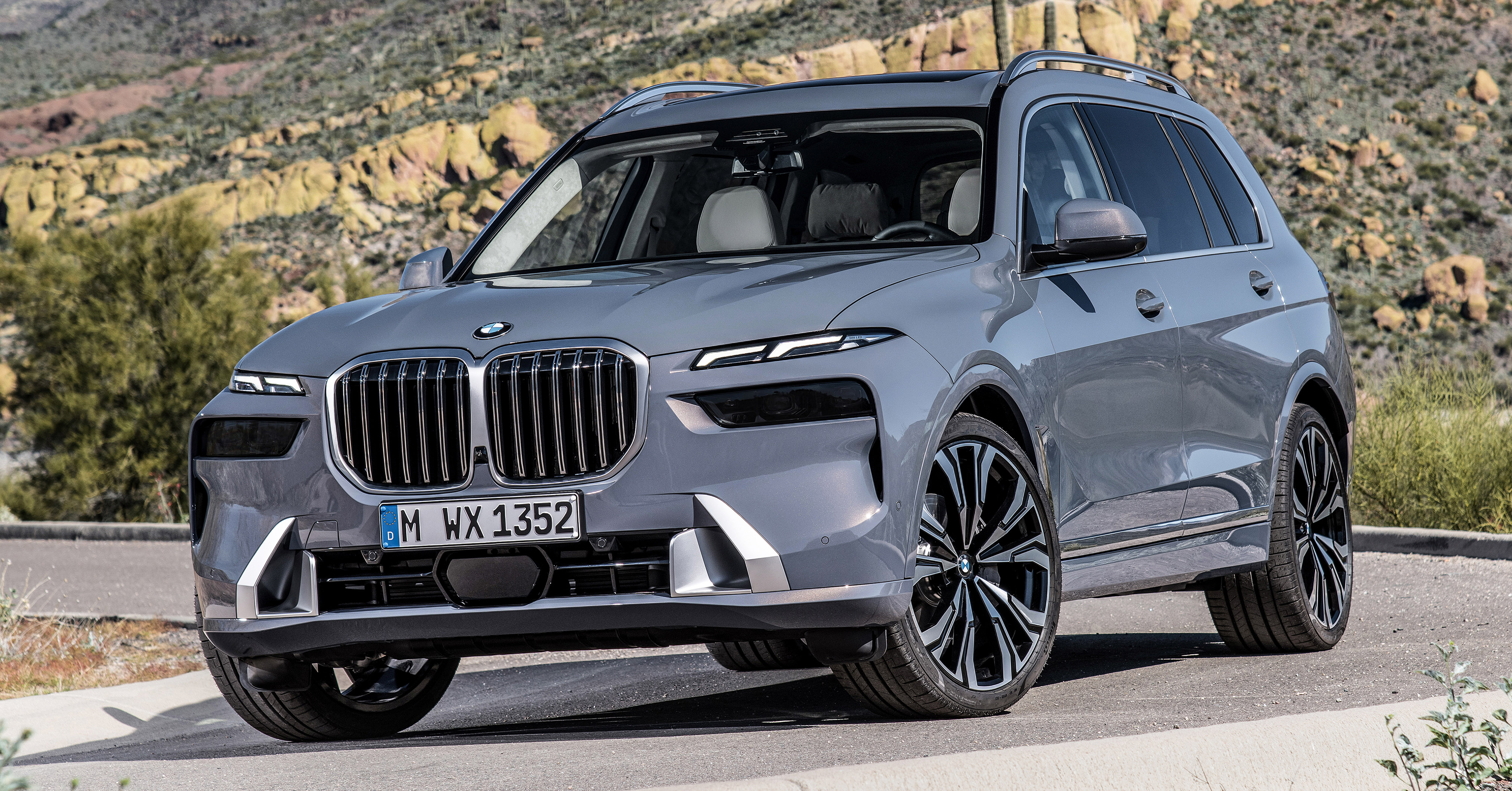 2023 BMW X7 facelift makes global debut with new looks and features, Auto  News