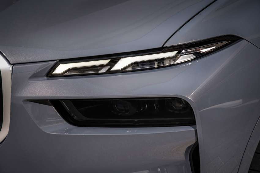2023 BMW X7 facelift – G07 LCI gets split headlights, illuminated grille, 23-inch wheels, mild hybrid engines 1443289