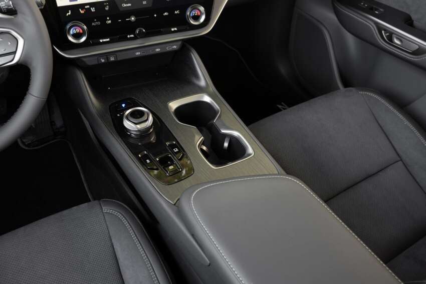 Lexus RZ 450e EV officially revealed – 71.4 kWh battery, twin-motor, up to 450 km range, yoke steering 1588167