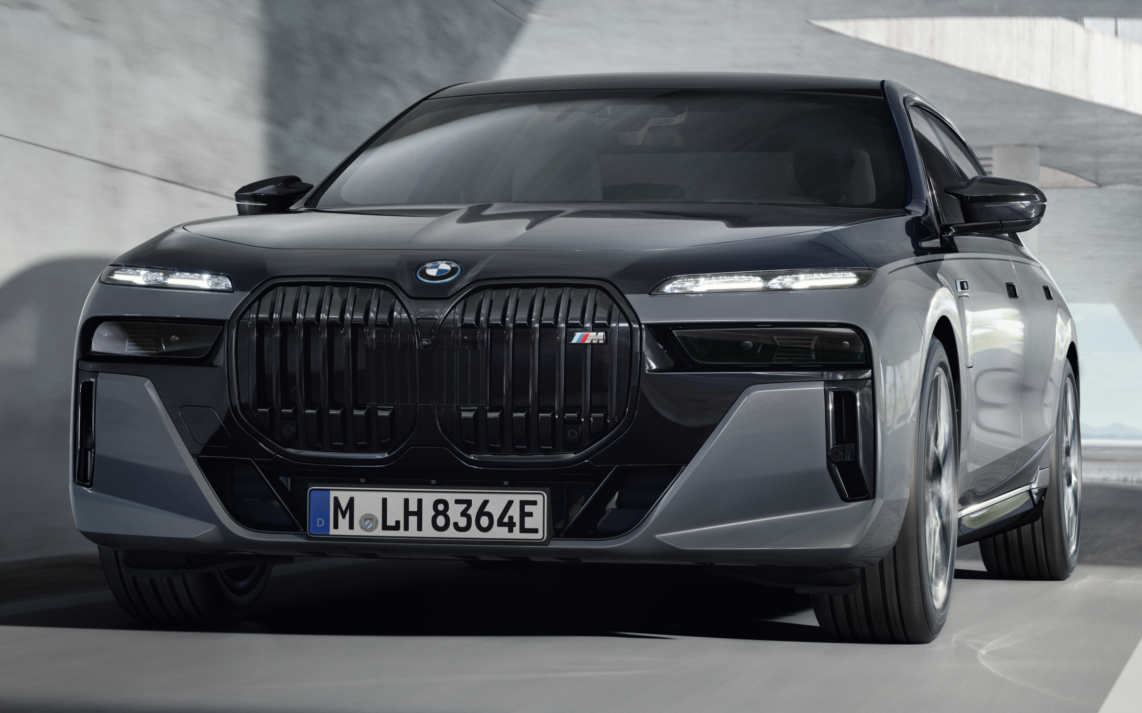 2023 BMW 7 Series And i7 EV Prototype Tests: The Next-Gen Munich