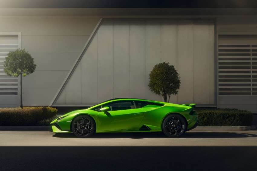 Lamborghini Huracan Tecnica debuts with STO’s 5.2L V10 – 640 PS, 565 Nm; 0-100 km/h in 3.2s; 325 km/h 1443772